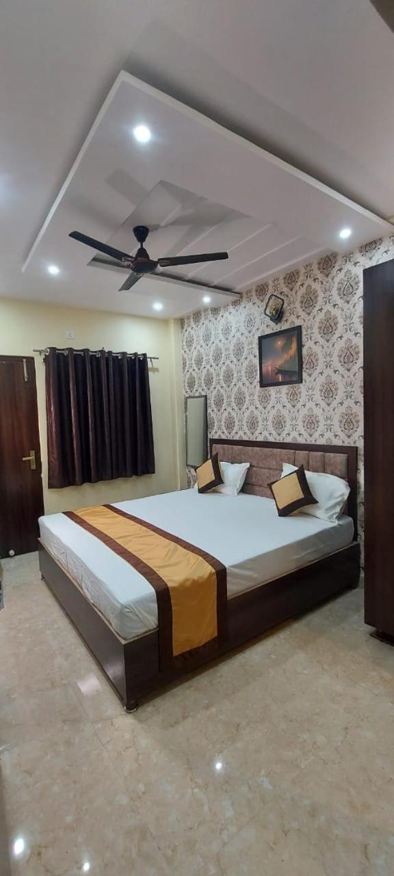 Js Banaras Residency Varanasi Exterior foto
